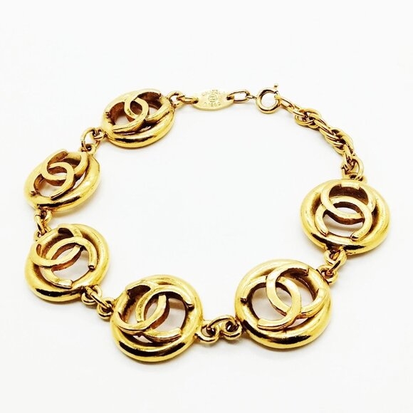 Chanel Bracelet Gold 736-050625 - Picture 1 of 9
